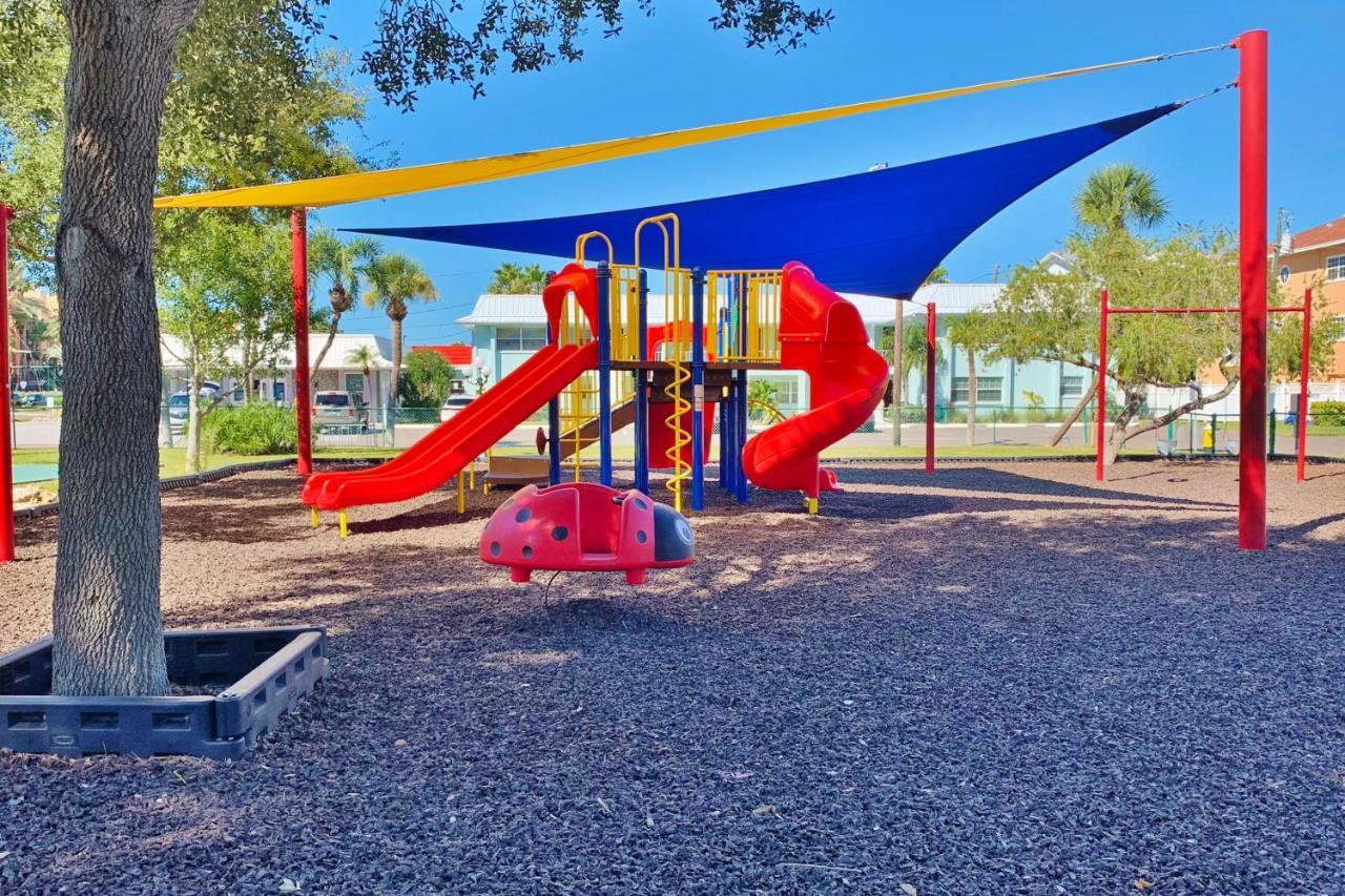 Royal Orleans 111 Appartement St. Pete Beach Buitenkant foto